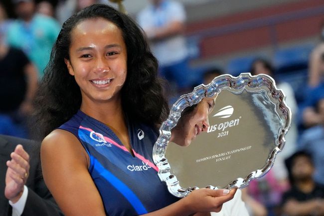 参加了周边 参加了周边